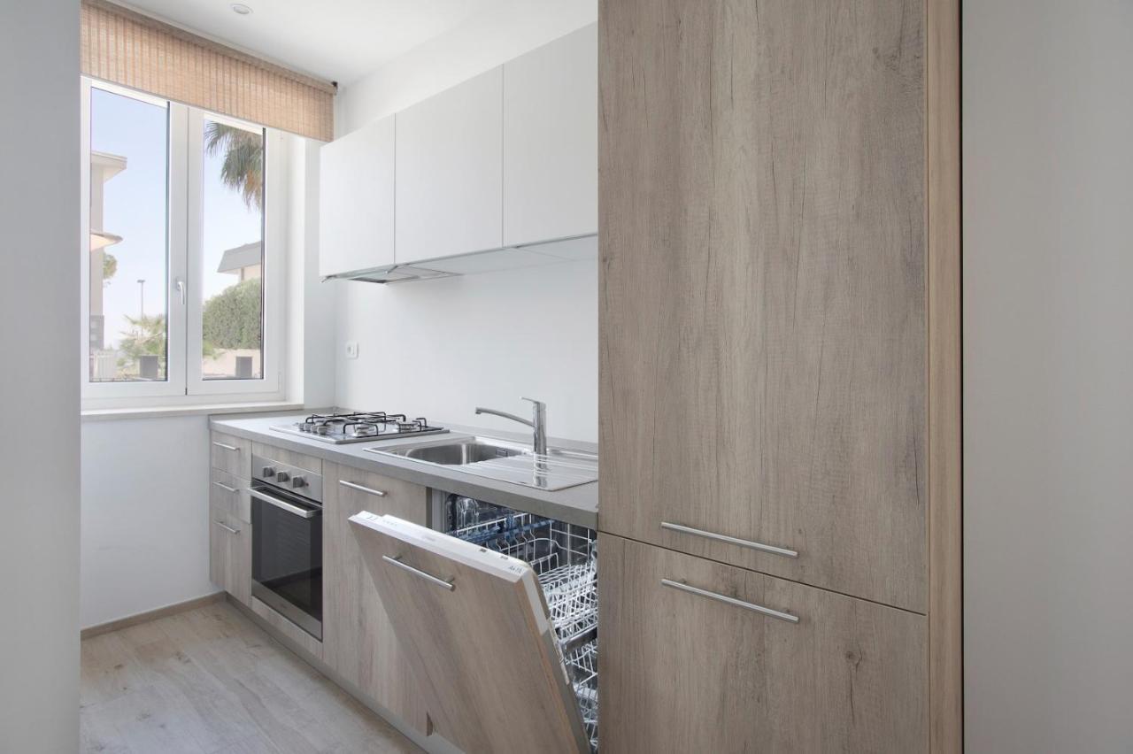 Italianway - Cristoforo Colombo 12 Apartment San Bartolomeo Al Mare Exterior photo