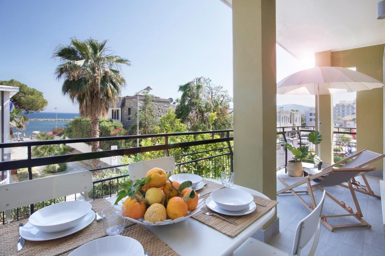 Italianway - Cristoforo Colombo 12 Apartment San Bartolomeo Al Mare Exterior photo