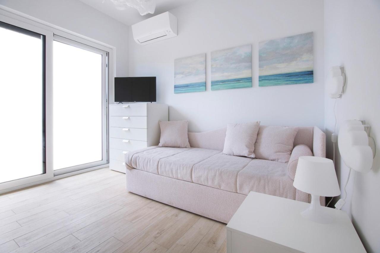 Italianway - Cristoforo Colombo 12 Apartment San Bartolomeo Al Mare Exterior photo